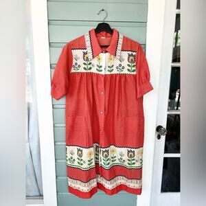 Vintage 60s 70s house dress home coat snap front tulip print red polka dot rare
